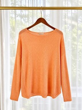 BE COOL Peach Crewneck Sweater